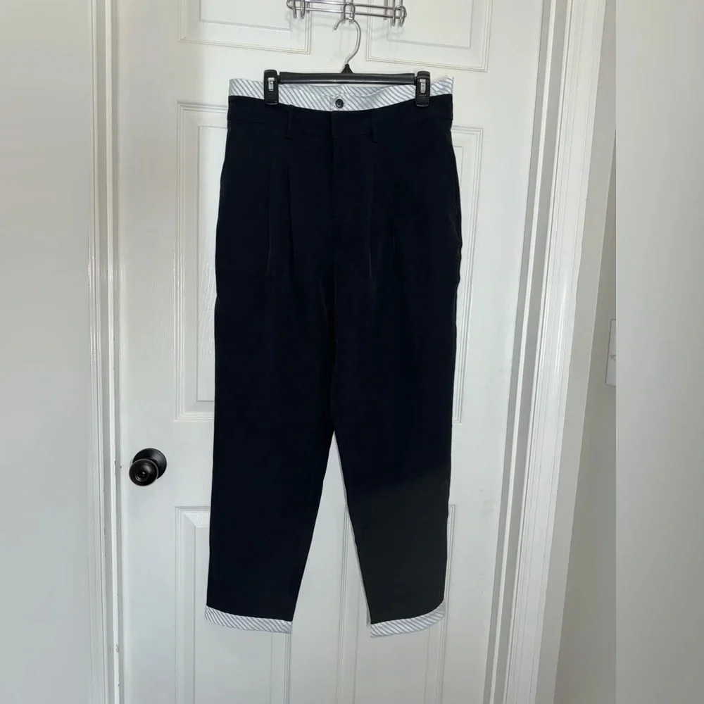 L36 Black High-Waisted Dress Pants with Relaxed Fit